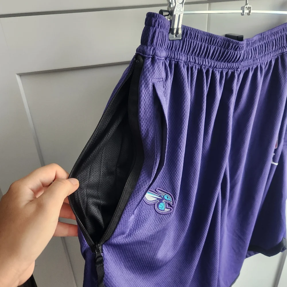 Jordan NBA Charlotte Hornets Basketball Shorts Large Tall